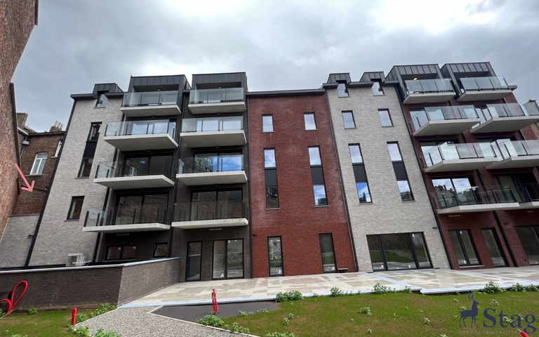 Magnifique appartement 2 chambres, terrasse, parking et cave