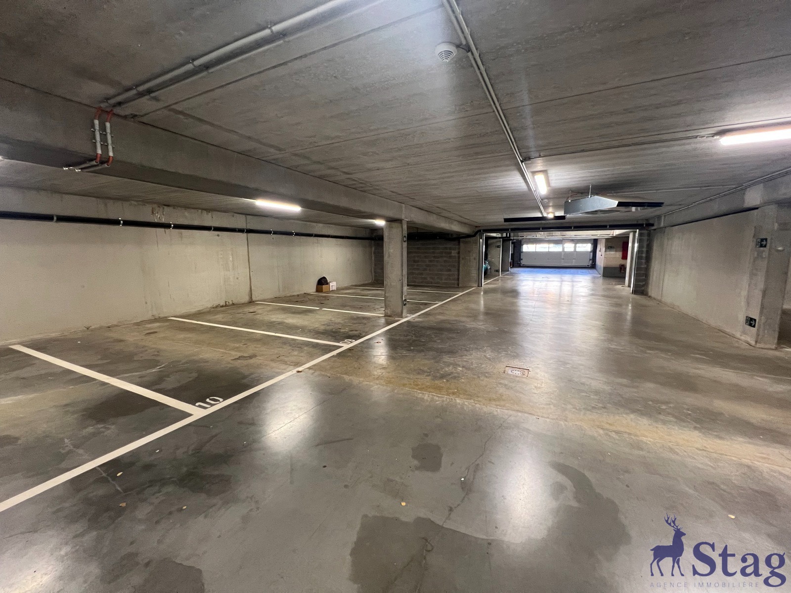 Bel appartement 1 chambre avec terrasse, parking et cave