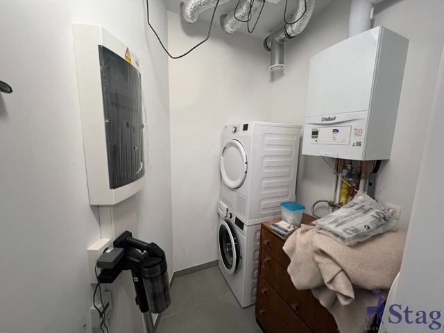 Bel appartement 1 chambre avec terrasse, parking et cave