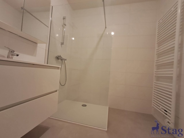 Appartement neuf 2 chambres, terrasse, parking, cave