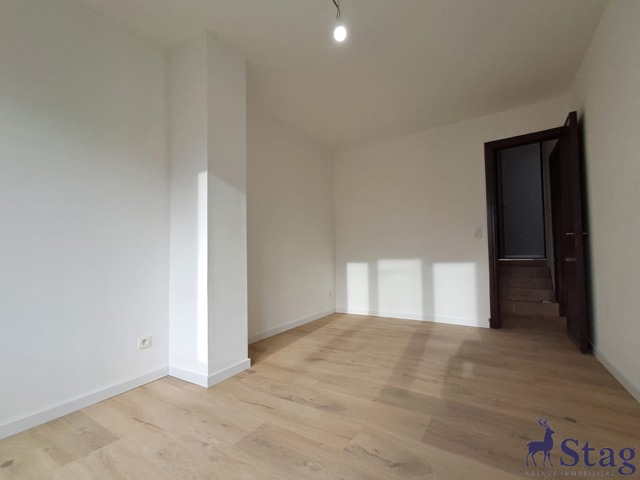 Appartement 1 chambre rénové avec jardin