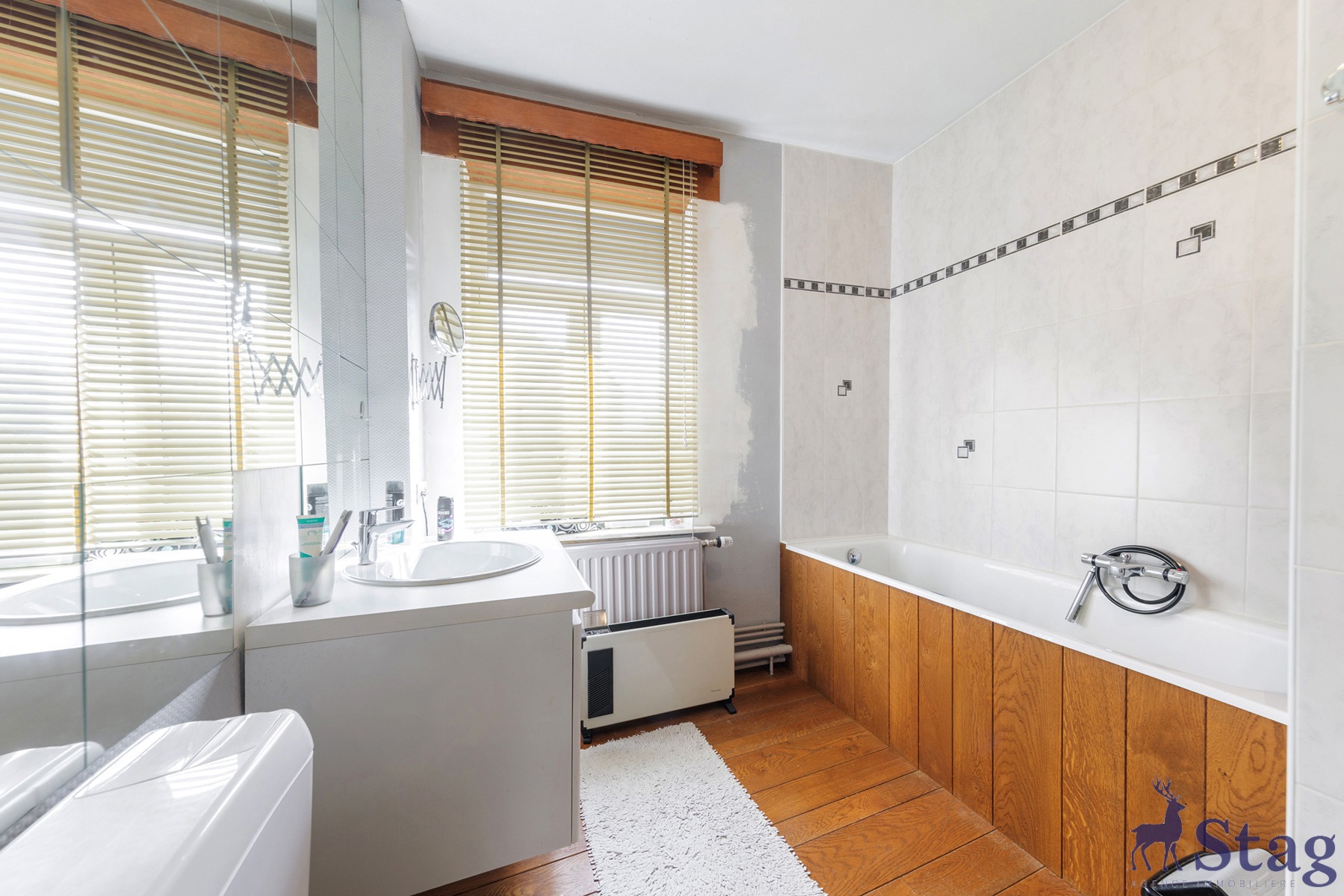 Charmante maison 2 chambres avec jardin dans une rue calme