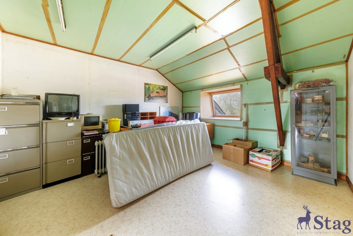Charmante maison 2 chambres avec jardin dans une rue calme