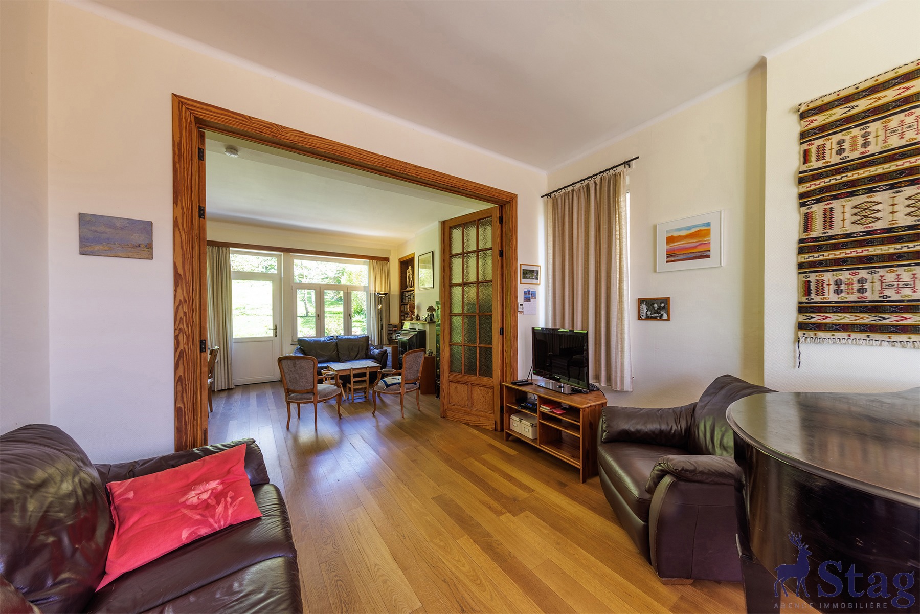 Maison 7 ch +appart. indépendant + 4 garages, fort potentiel