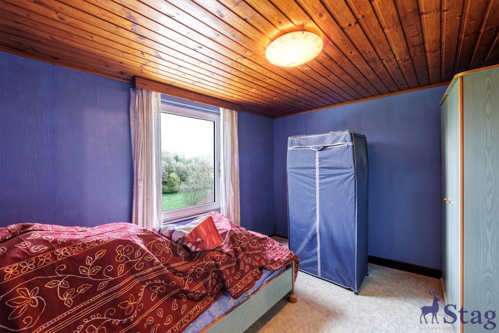 Opportunité rare à Vedrin, maison 3 façades sur 80 ares