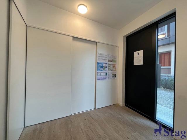 Appartement une chambre idéalement situé