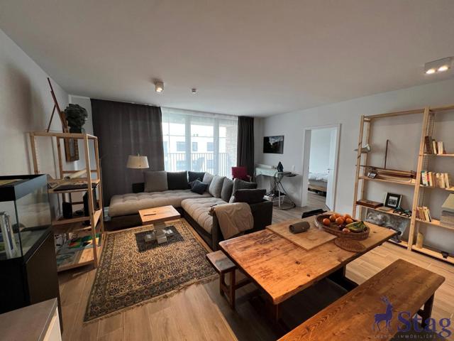 Appartement 2 chambres avec terrasse, parking et cave