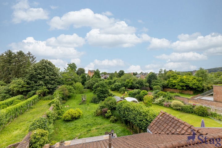 Maison unifamiliale avec jardin exceptionnel à La Plante