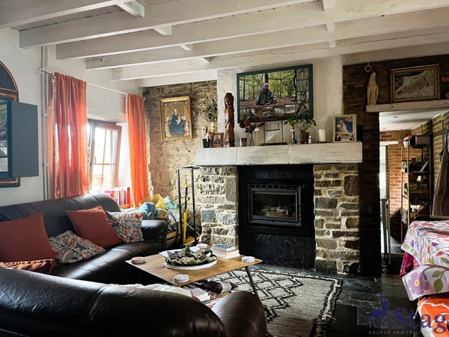 Charmante maison de caractère en pierre du pays