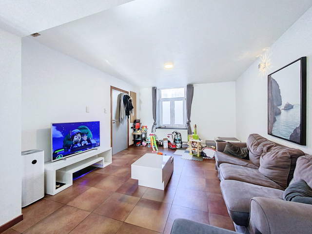 Immeuble à appartements sous-option à Couvin