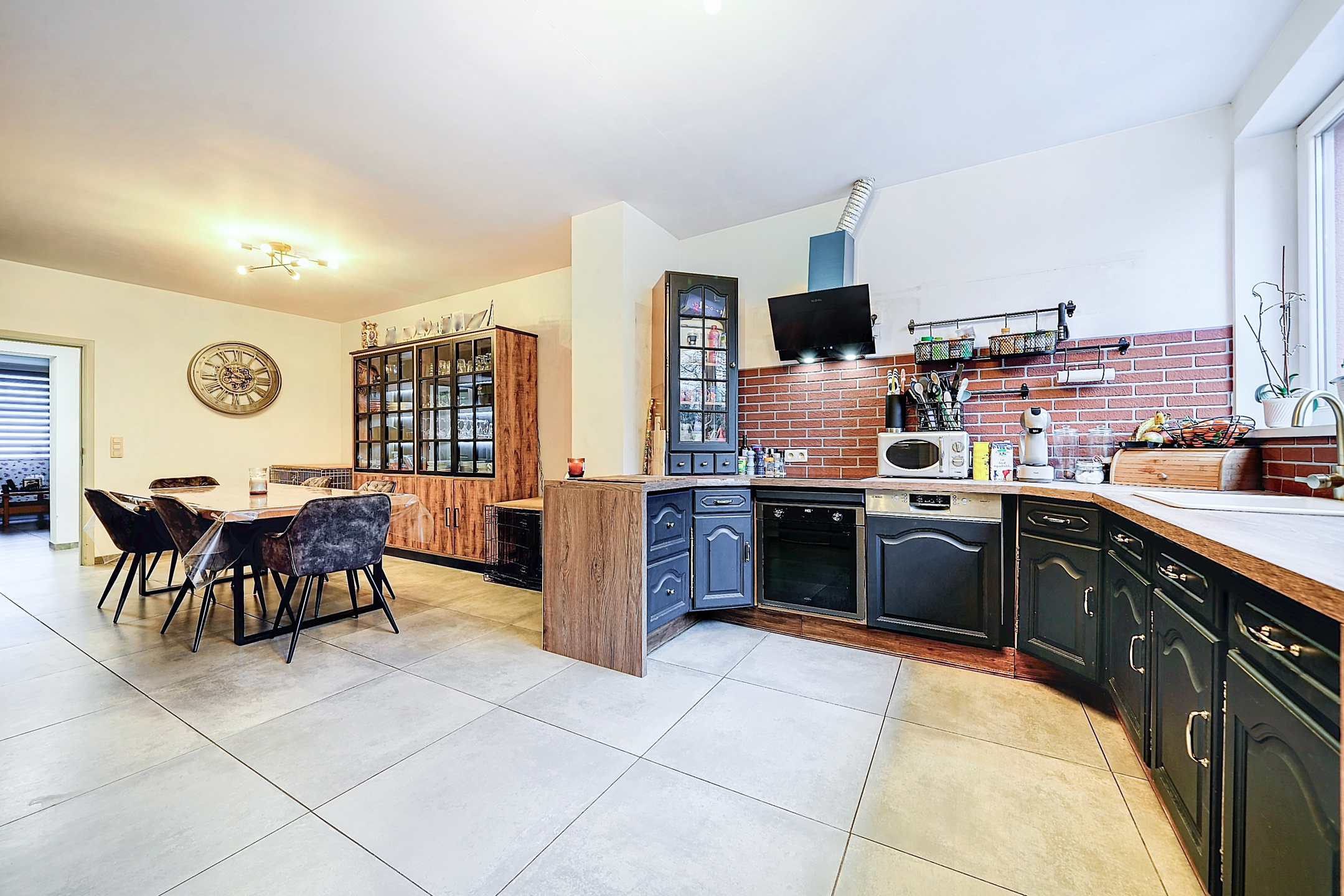 Photo maison Belle maison 3 chambres rénovée en 2015 à Fontaine L&rsquo;Evêque 