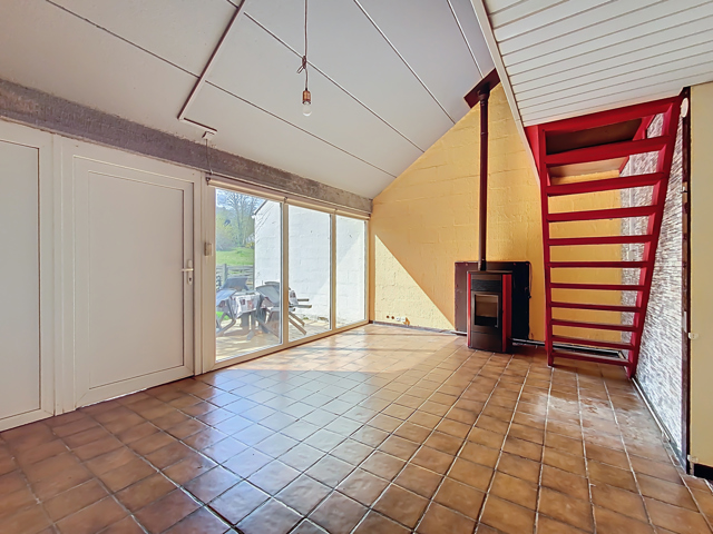 Bungalow vendu(e) à Hastière