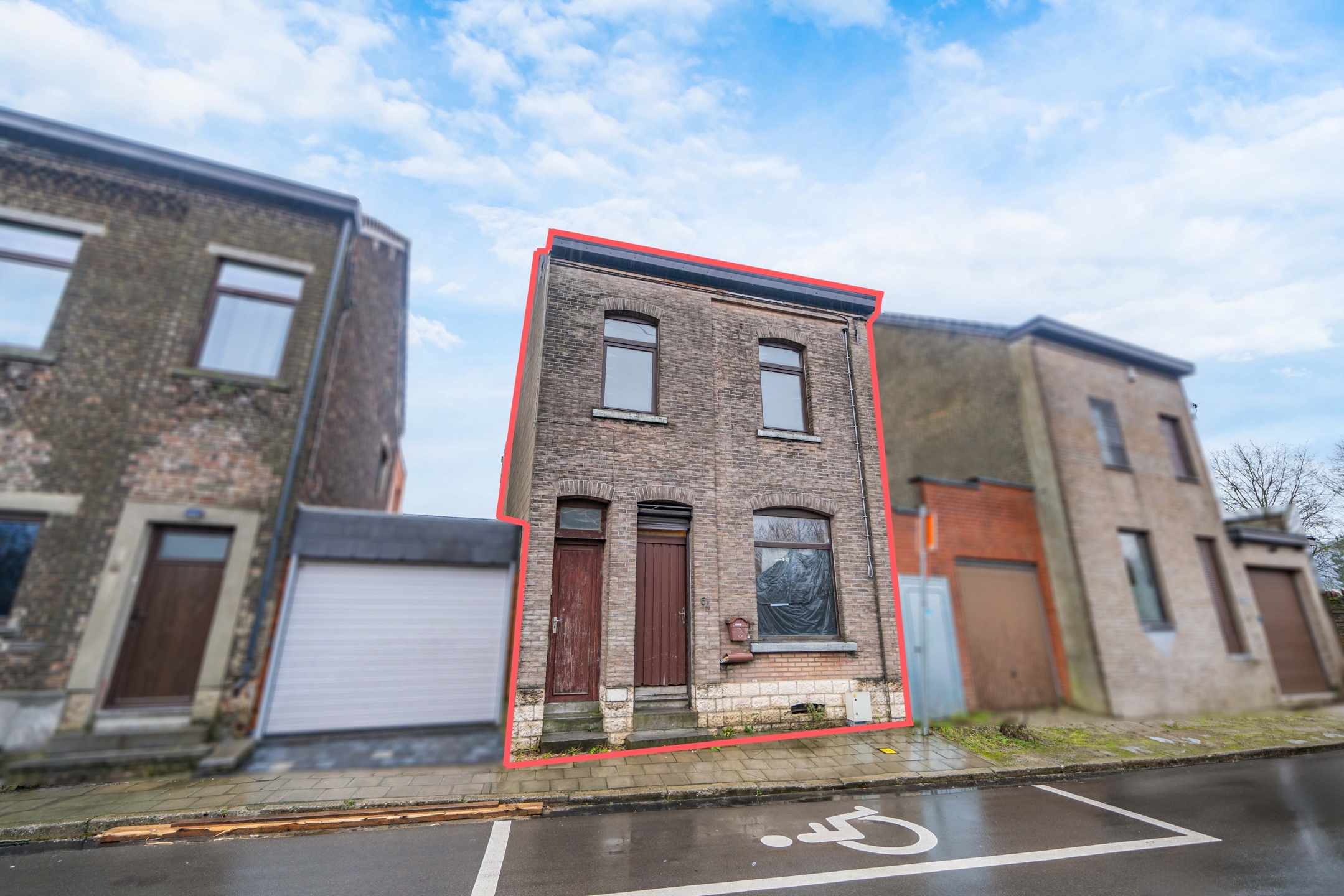 Photo maison Maison de 102m² à rénover à Montignies-sur-Sambre 