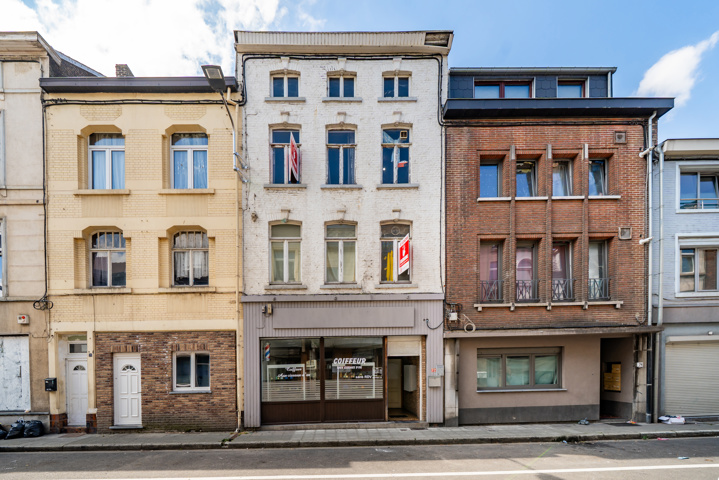Immeuble mixte à vendre à Marchienne-au-pont