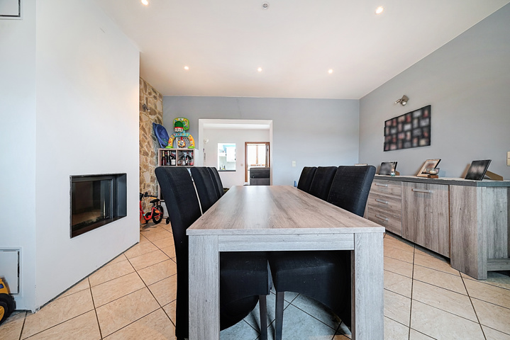 Maison sous-option à Beuzet