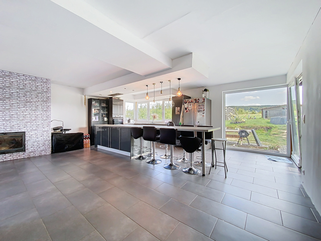 Maison sous-option à Érezée