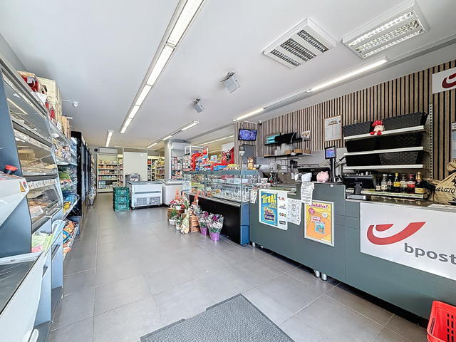 Commerce sous-option à Ciney