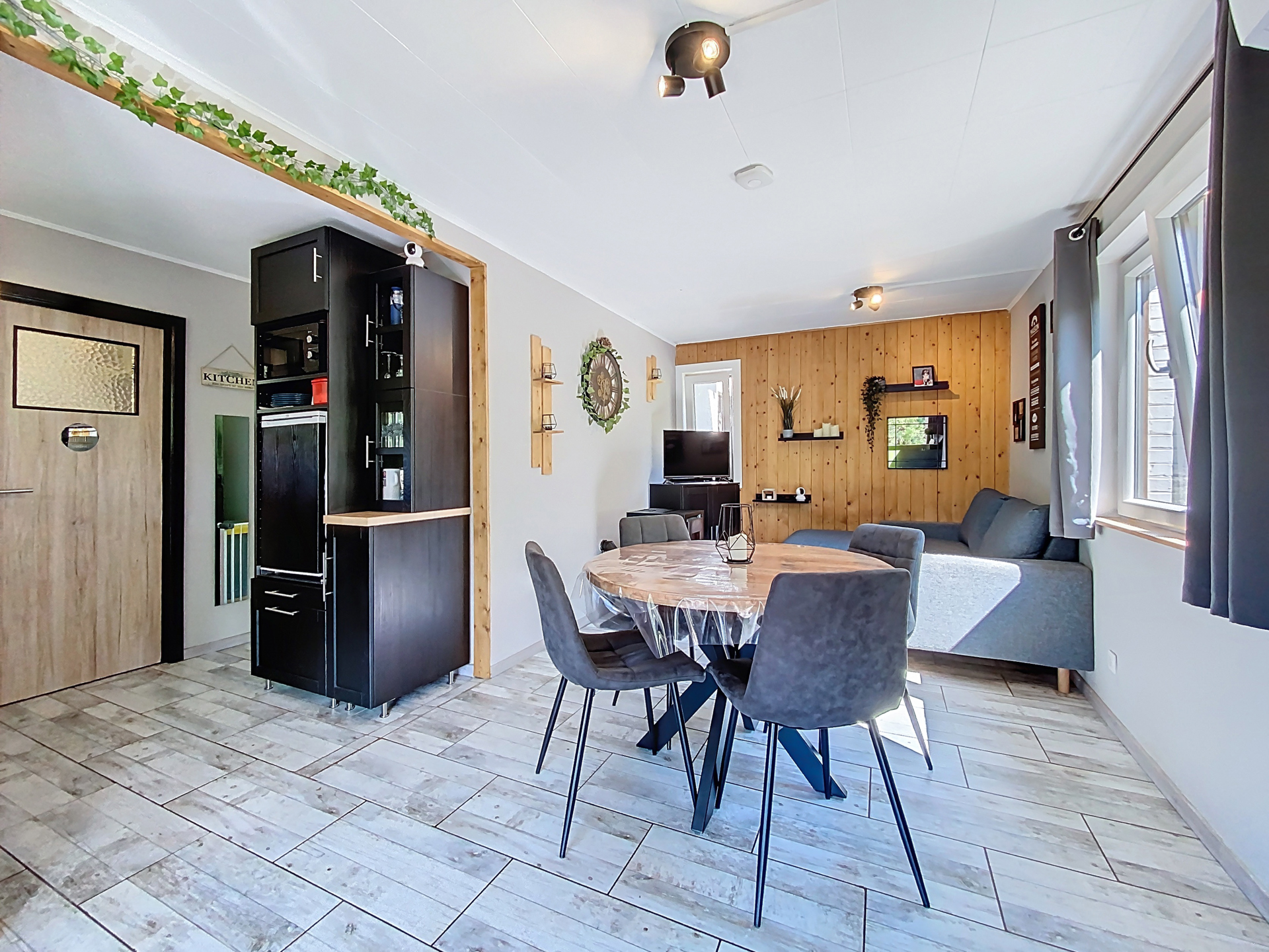 Photo maison Opportunité rare avec vue dégagée à ne pas manquer 