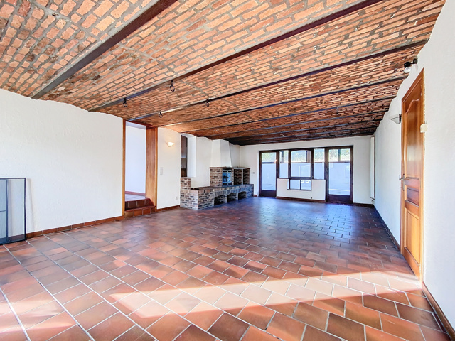 Maison sous-option à Houyet