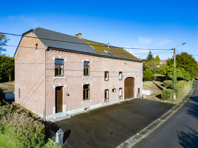 Maison sous-option à Houyet