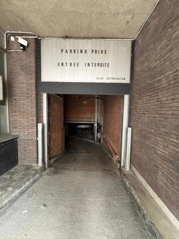 Garage / parking à vendre à Uccle