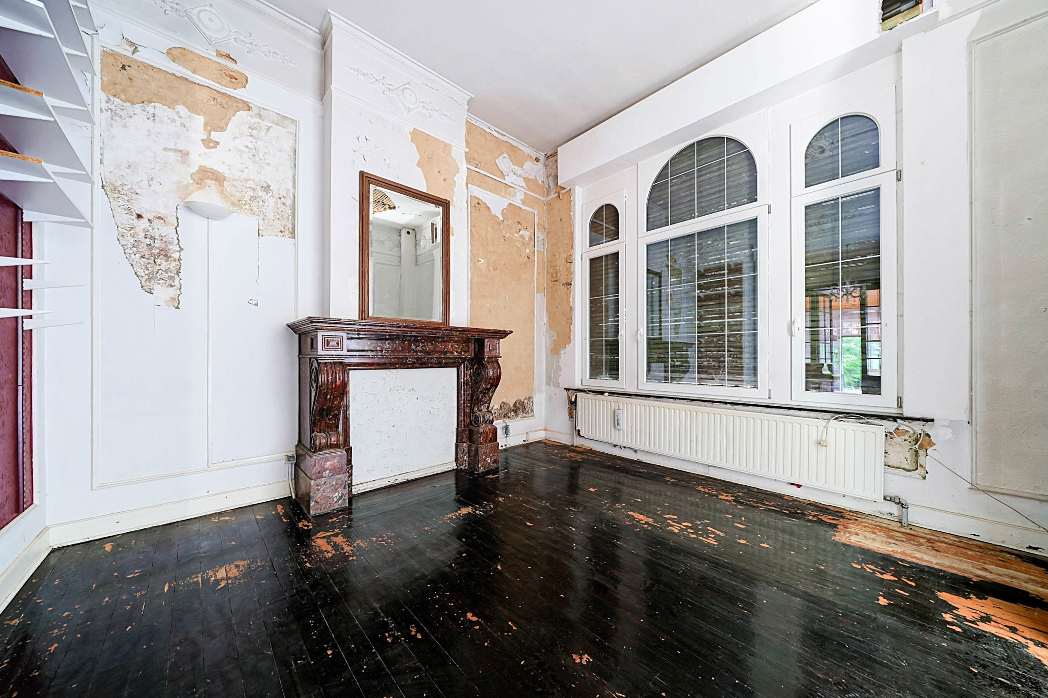 Photo maison Superbe maison de caractère à rénover à Montigny-Le-Tilleul. 