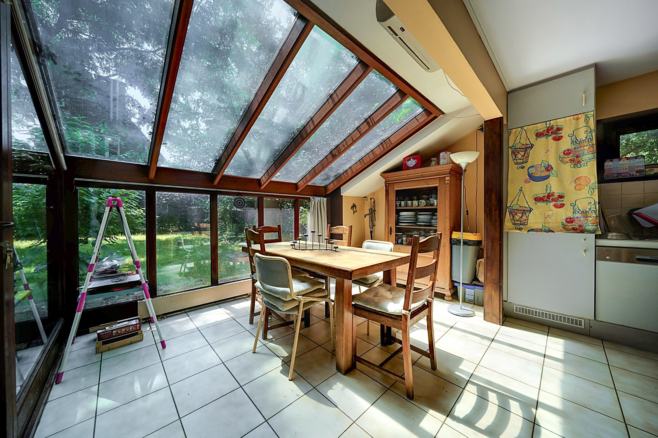 Photo maison Villa de plain-pied 2 chambres dans un écrin de verdure 
