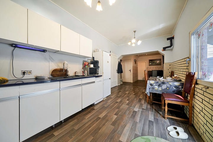 Immeuble à appartements à vendre à Herstal