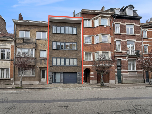 ***OPTION*** Ixelles - Maison de ville + Appart 4ch/3sdb à 600m de Flagey
