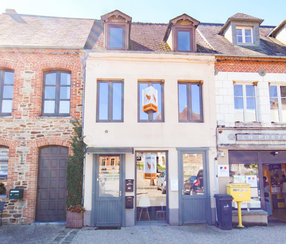 Immeuble à appartements - à vendre - 6460 Chimay