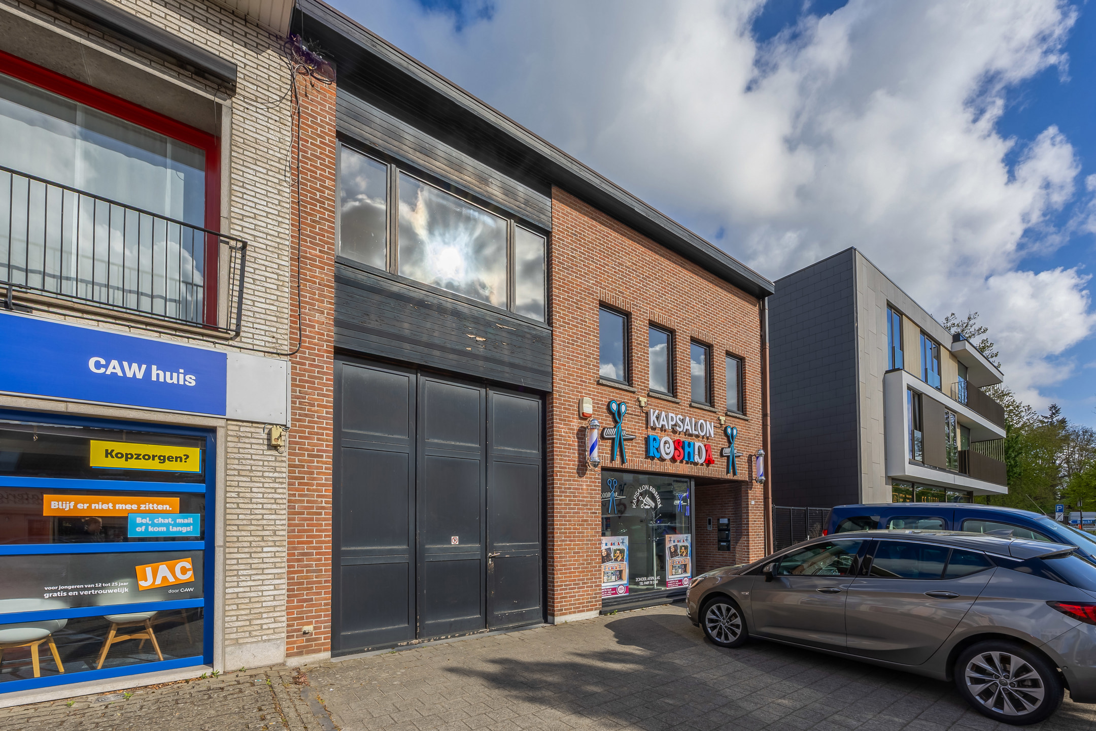 Handelshuis met magazijn op centrale ligging