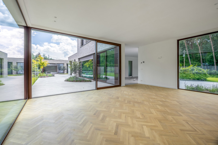Discreet: Exclusieve villa met luxe afwerking in Halle-Zoersel