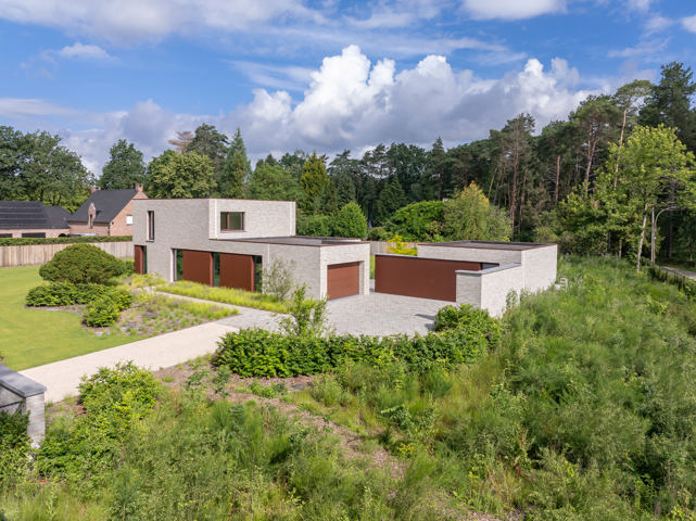 Discreet: Exclusieve villa met luxe afwerking in Halle-Zoersel