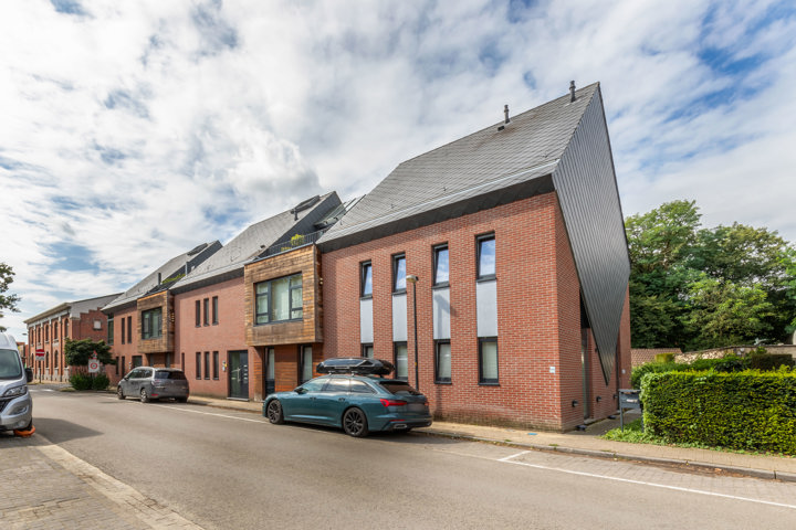 Unieke duplex met lift, terras en optionele parking