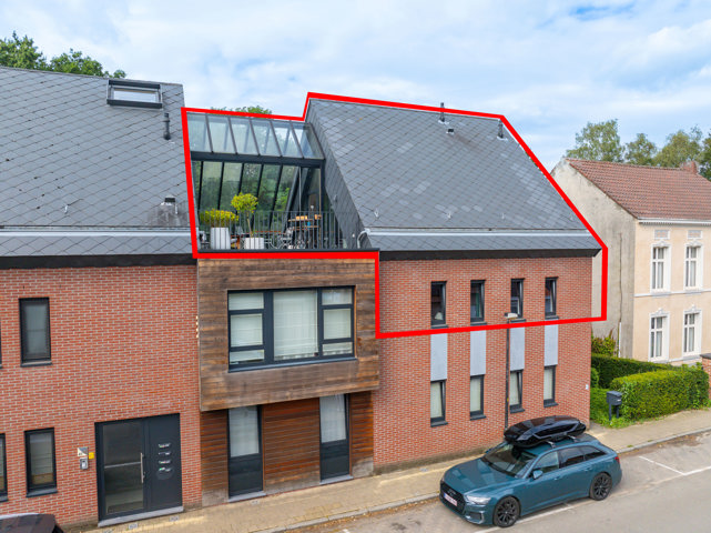 Unieke duplex met lift, terras en optionele parking
