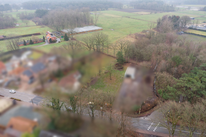 Bouwgrond 1.000m² + aanpalend 342m² te Halle-Zoersel