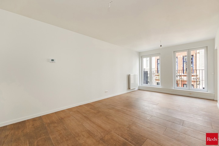 Instapklaar appartement met terras op top locatie