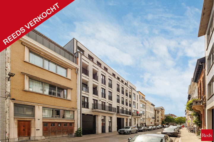 Instapklaar appartement met terras op top locatie