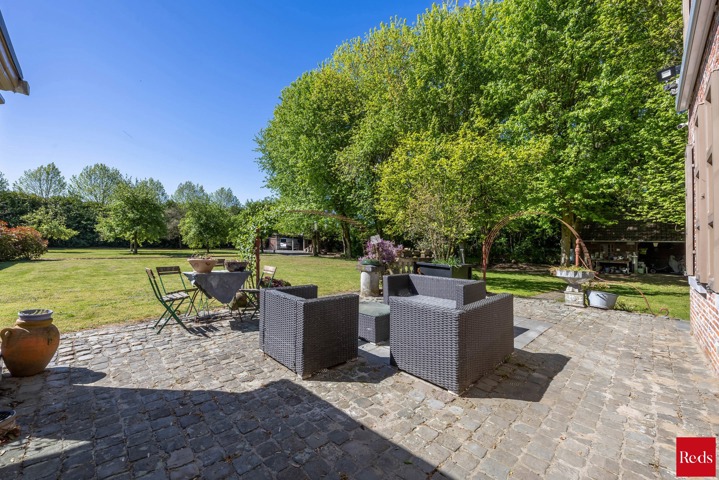 Karaktervolle villa op ruim perceel