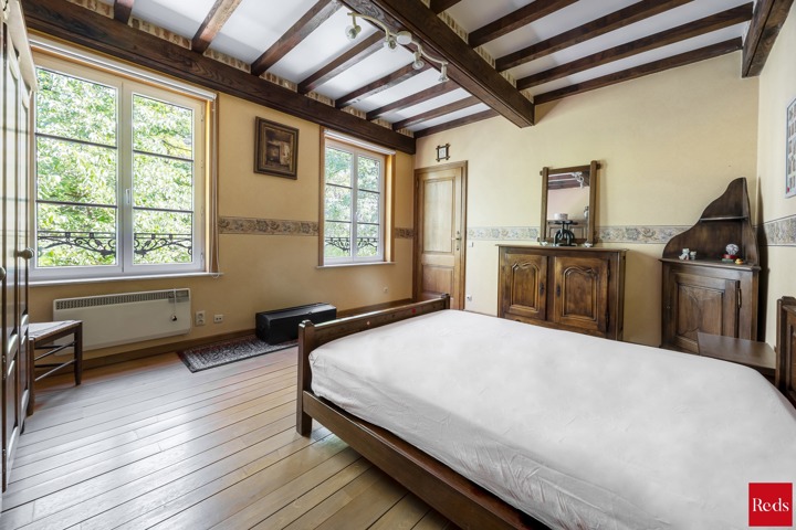 Karaktervolle villa op ruim perceel