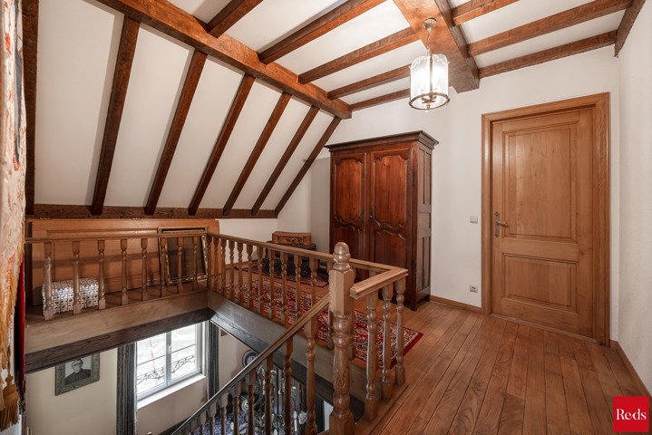 Karaktervolle villa op ruim perceel