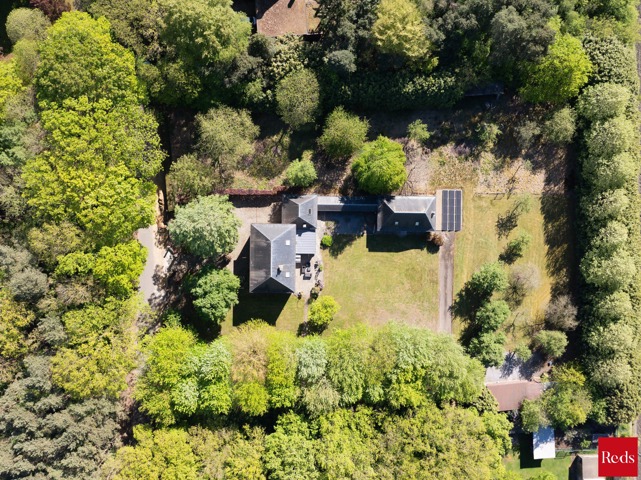 Karaktervolle villa op ruim perceel