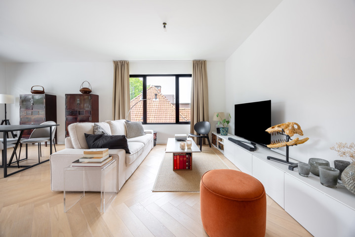Luxueus gerenoveerd appartement in het gegeerde Brasschaat
