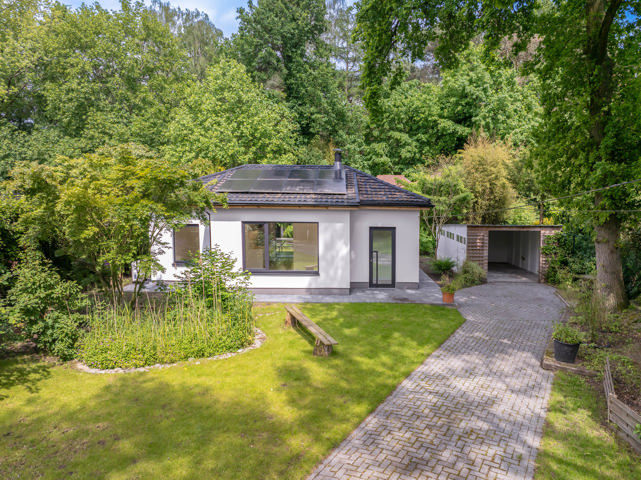 Gerenoveerde laagbouw Woning (EPC A) met Exotische Tuin 