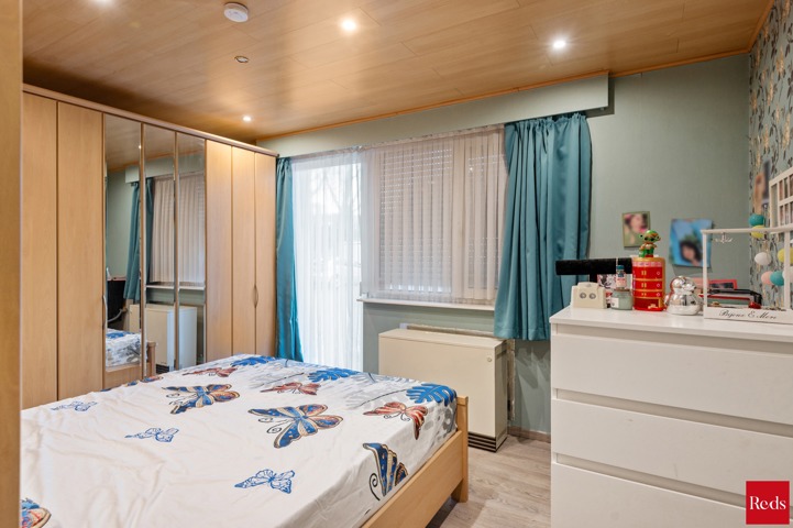 Ruim en verzorgd gelijkvloers appartement met 3 slaapkamers