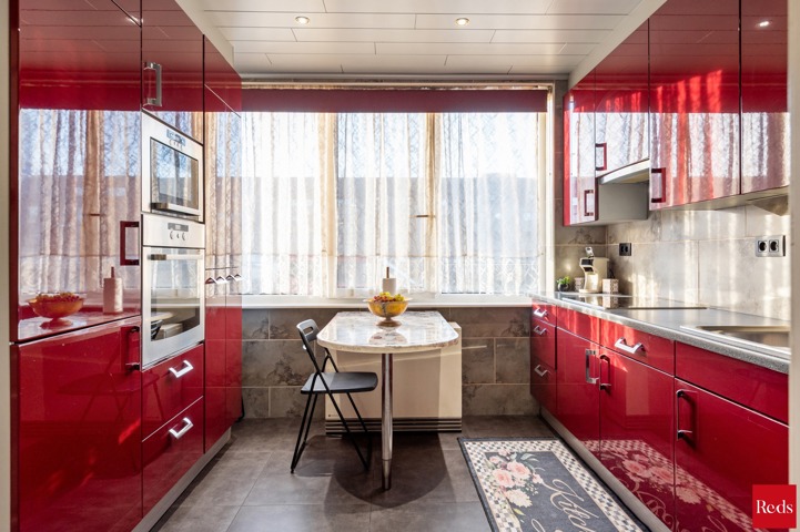Ruim en verzorgd gelijkvloers appartement met 3 slaapkamers