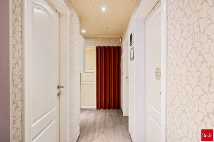 Ruim en verzorgd gelijkvloers appartement met 3 slaapkamers