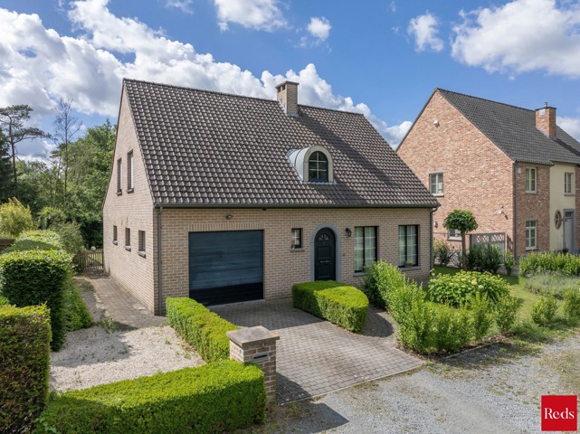 Vrijstaande woning met zuidtuin in het groen van Zoersel
