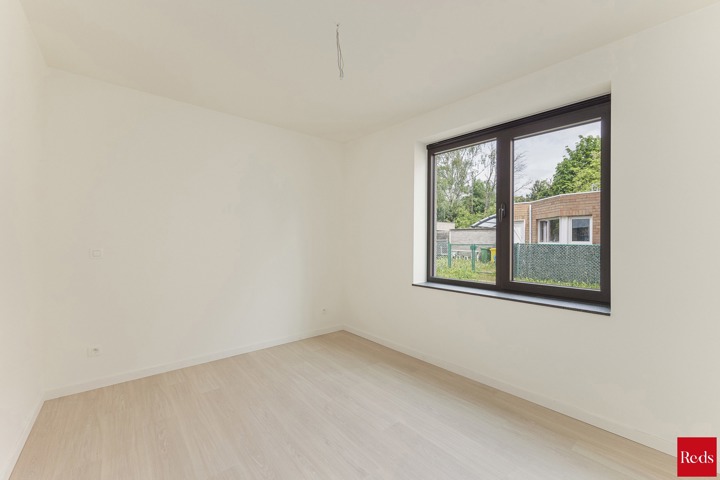 Nieuwbouw gelijkvloers appartement met tuin en terras