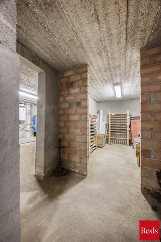 Statige luxevilla op royaal perceel van 3.877 m² met zwembad